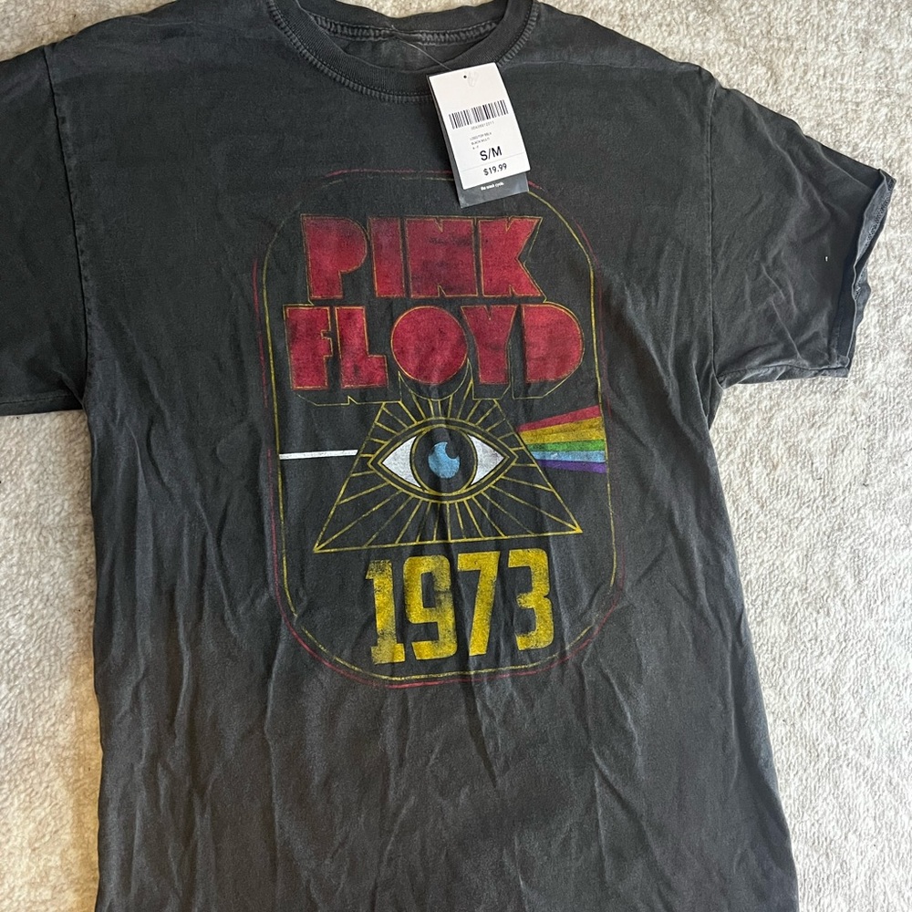 pink floyd graphic tee
